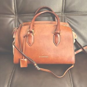 "Burberry Leather Dinton Satchel Handbag with House Check, RARE FIND!!!Crossbody